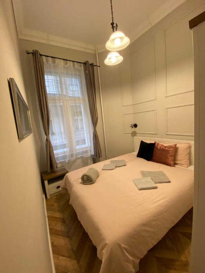 Pj Apartment Budapest Exterior photo
