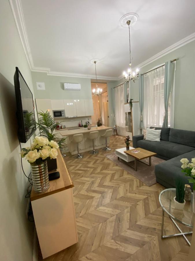 Pj Apartment Budapest Exterior photo